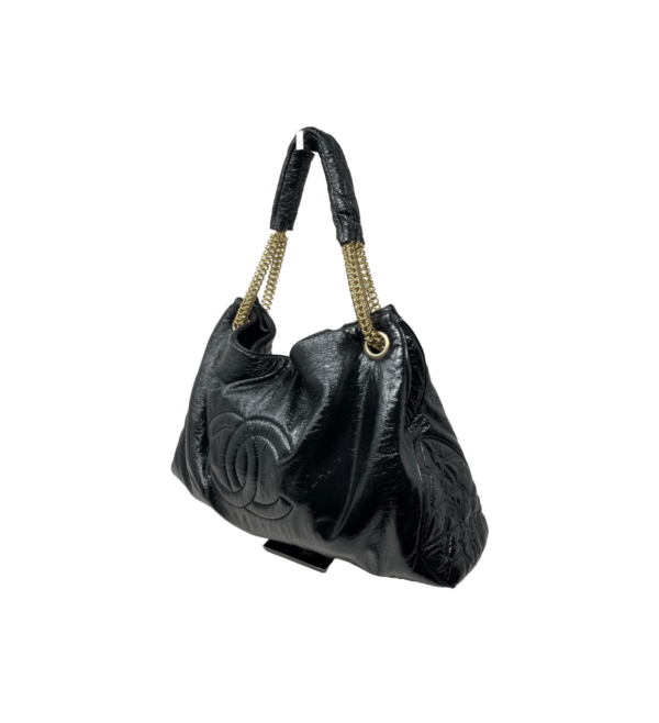 Borsa Chanel in pelle verniciata nera